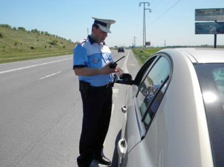Viteză record pe Autostrada Transilvania: Un tânăr de 23 de ani a gonit cu 225 km/h